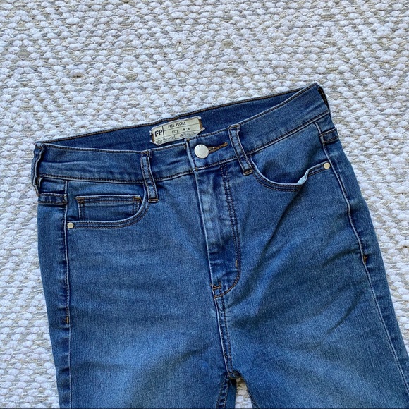Free People Skinny Jeans - Picture 2 of 4